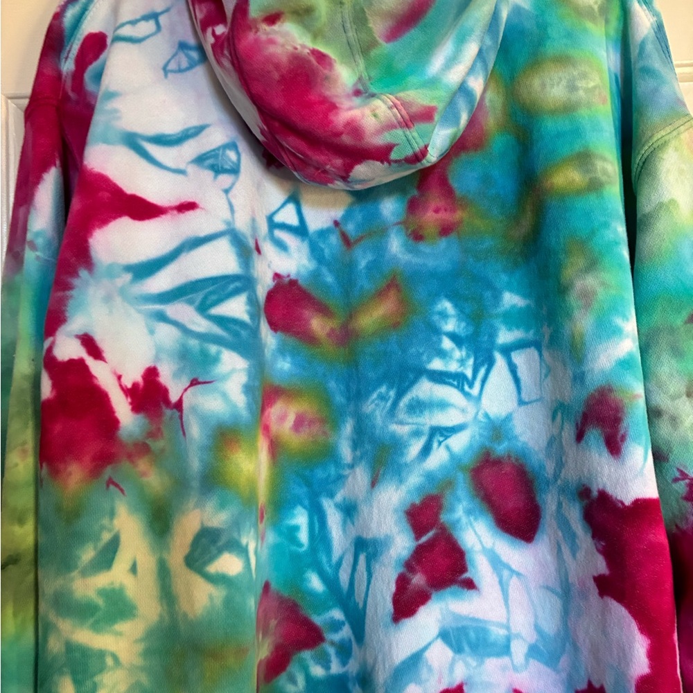 Vibrant Multicolor Tie-Dye Hoodie - Picture 8 of 12